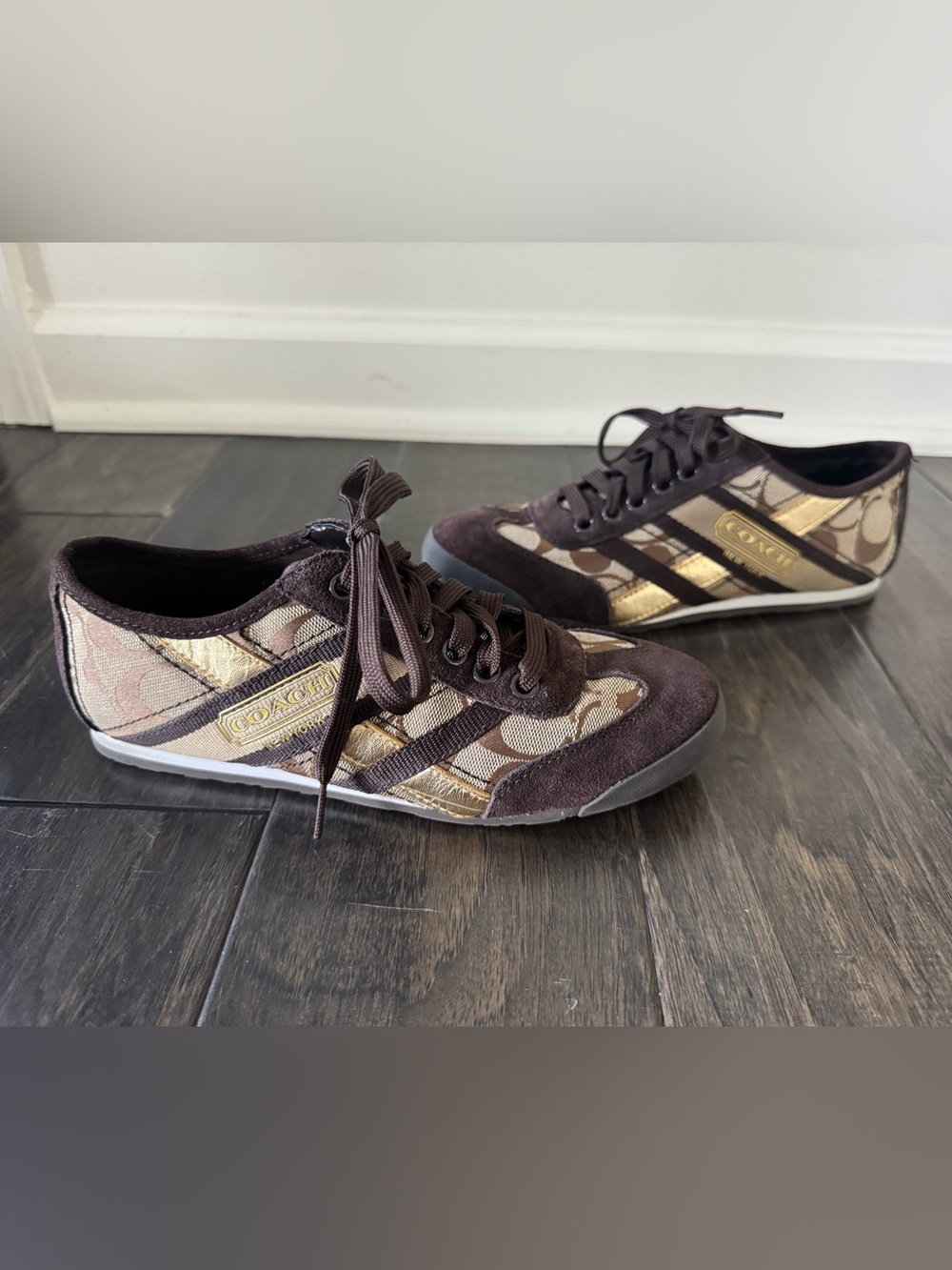 Coach Brown and Gold Signature Low-Top Yolanda Sneakers